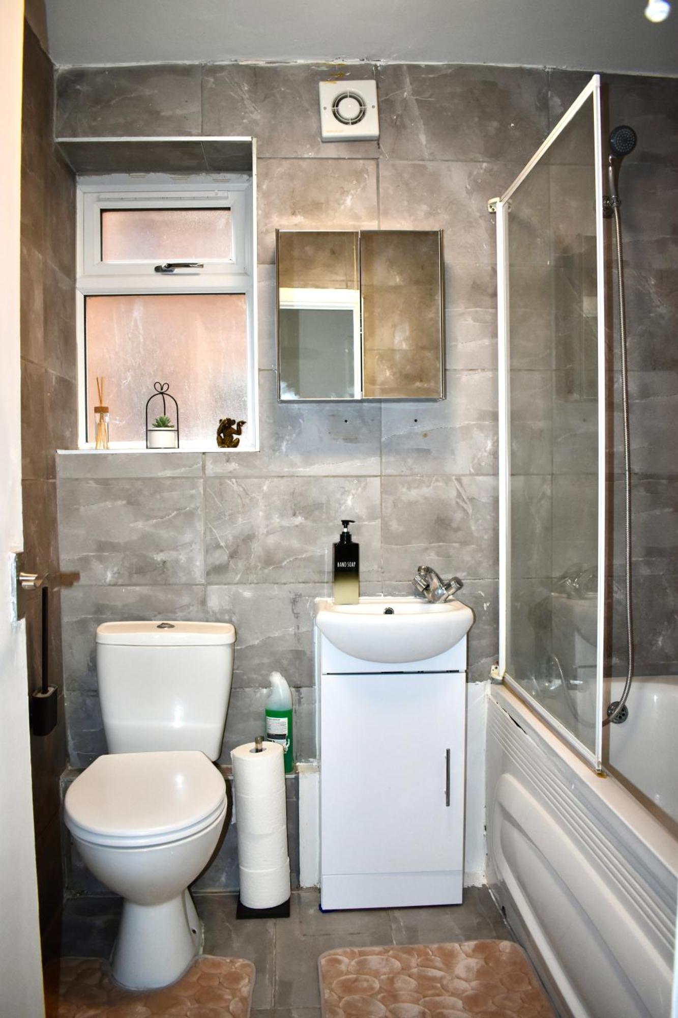 Luxury 2 Bedroom Apartment, Parking, Few Minutes Walk From Wembley Stadium London Ngoại thất bức ảnh